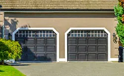 United Garage Door Service Nashville, TN 615-657-9052 United Garage Door Service Nashville, TN 615-657-9052